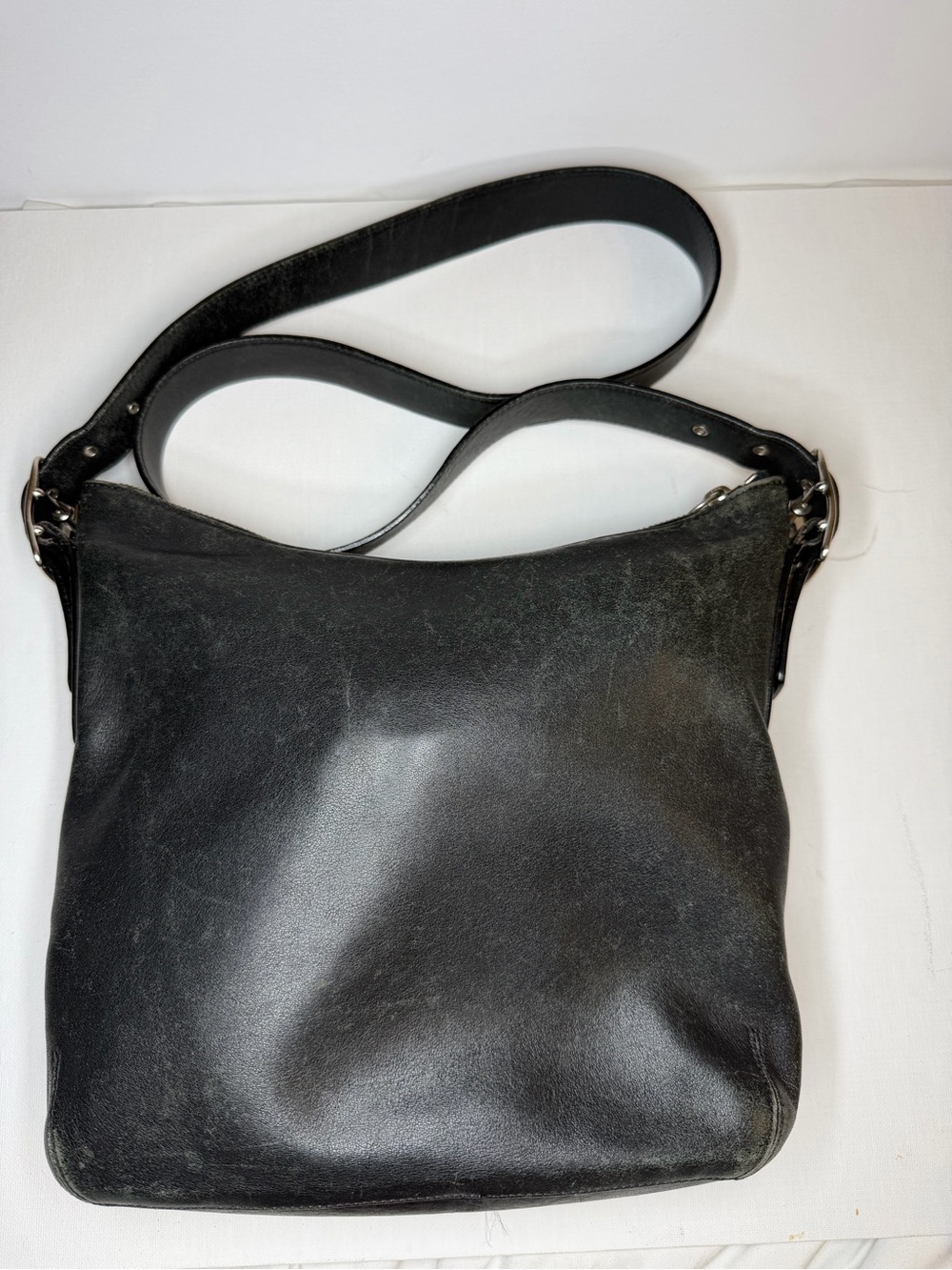 Vintage Coach Black Leather Shoulder Bag Perfectly Worn Leather